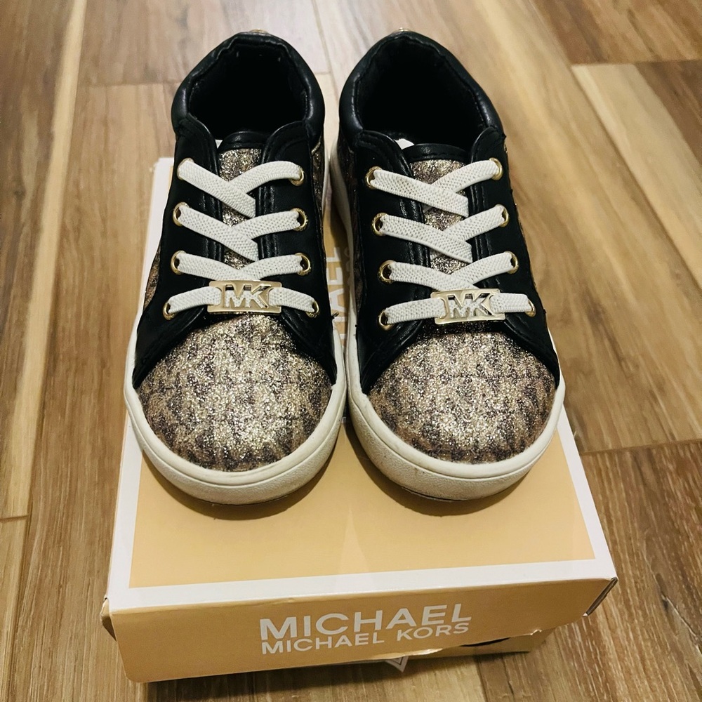 Michael Kors Toddler 9